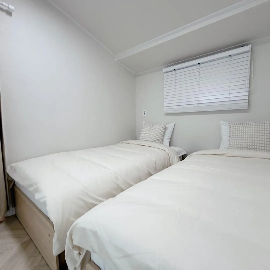 The Stay Garodeung Seoul 0*,  South Korea